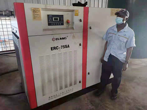 ���ڵ�̹ɣ�၆����